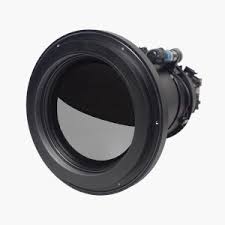This thermal macro lens for R&D, engineering and product development offers 2x magnification compared to standard lenses.